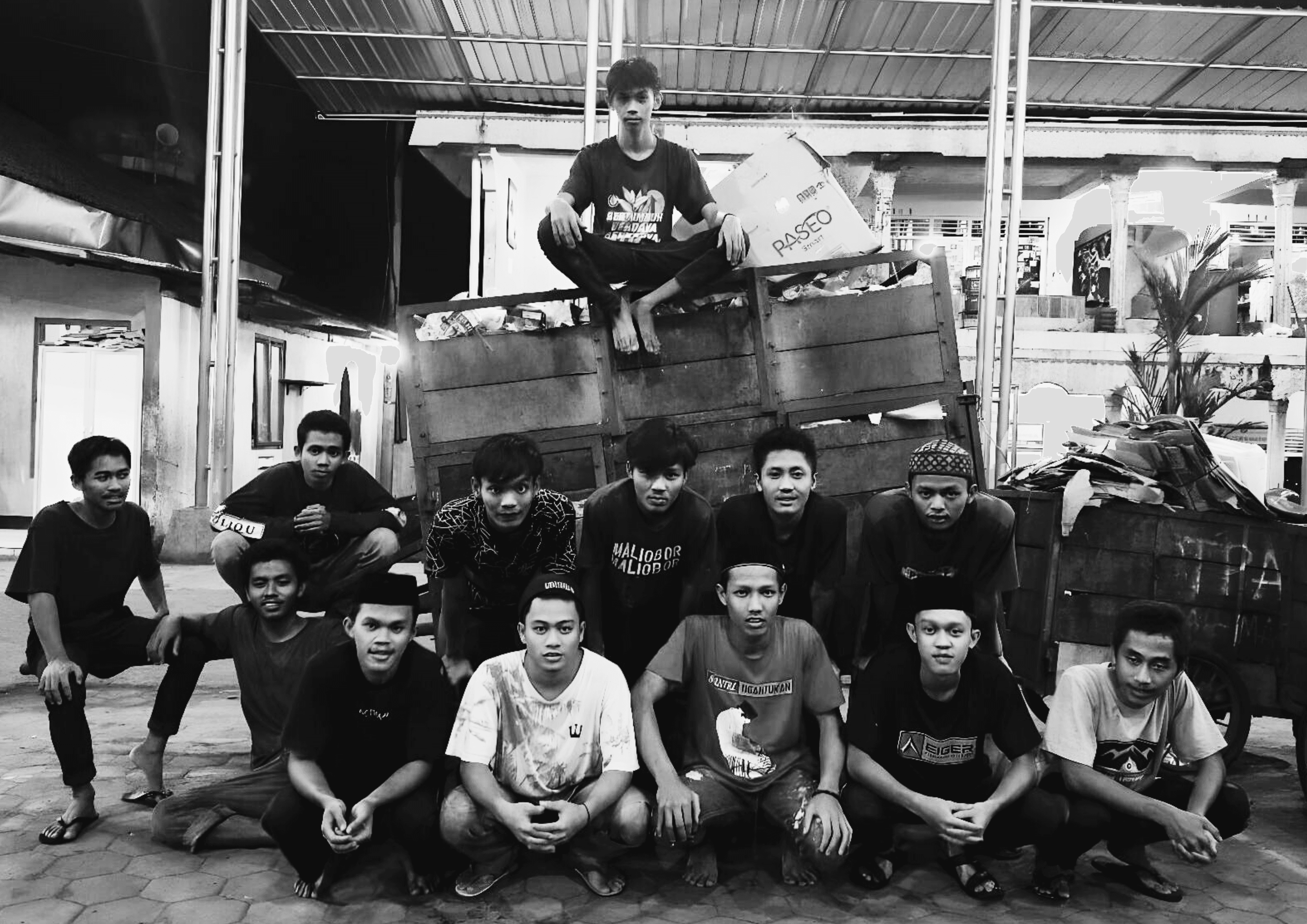 Dokumentasi milik Al-Iman Media